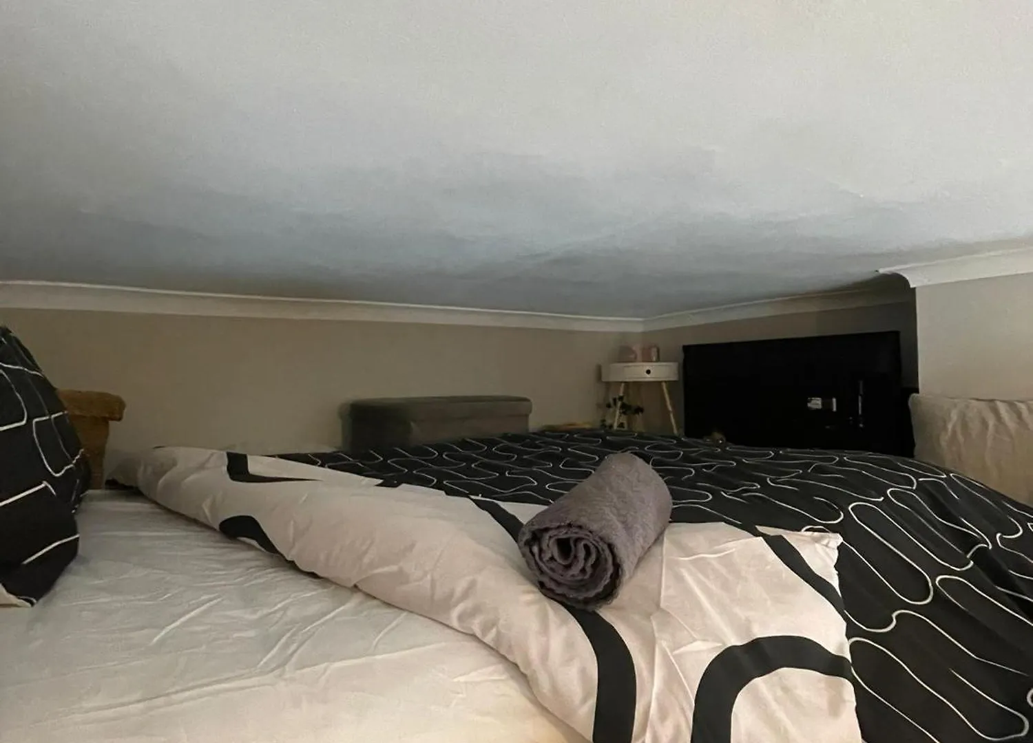 Апартаменты Modern Flat In Central Эдинбург